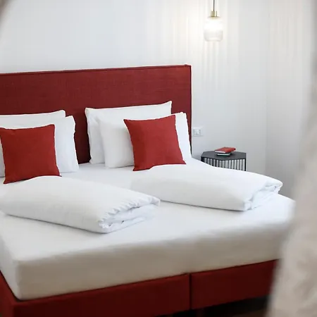 Aparthotel Electric & Trente