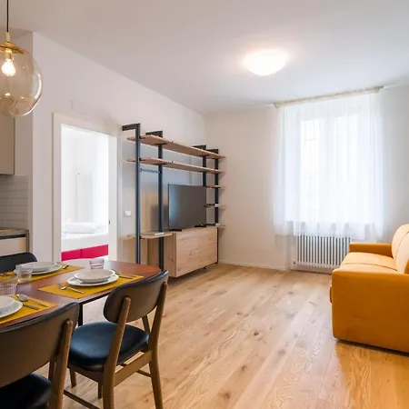 Aparthotel Electric &